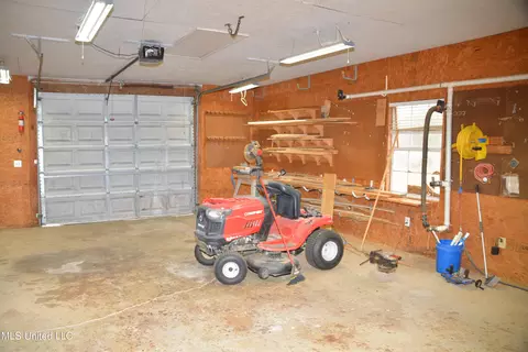 Other - 105 Fox Run Rd, Brandon, MS 39047 photo 8 of 8