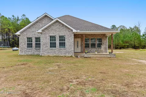 148 Cochran Rd, Lucedale, MS 39452