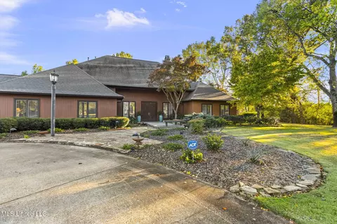 Other - 108 Cove Ln, Madison, MS 39110 photo 1 of 14