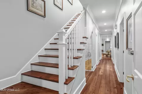 Entry Way - 108 Cove Ln, Madison, MS 39110 photo 4 of 4