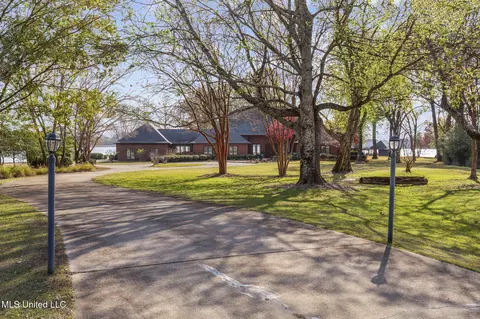 Exterior - 108 Cove Ln, Madison, MS 39110 photo 13 of 21