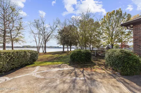 Exterior - 108 Cove Ln, Madison, MS 39110 photo 16 of 21