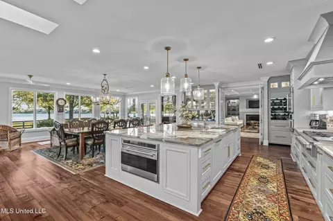 Kitchen - 108 Cove Ln, Madison, MS 39110 photo 3 of 3