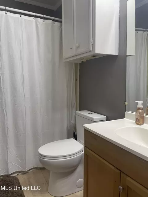 Bath - 3625 Liberty St, Jackson, MS 39213 photo 1 of 2