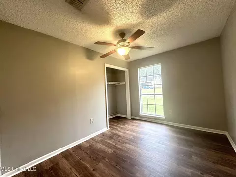 Bedroom - 109 11th St, Mccomb, MS 39648 photo 3 of 3