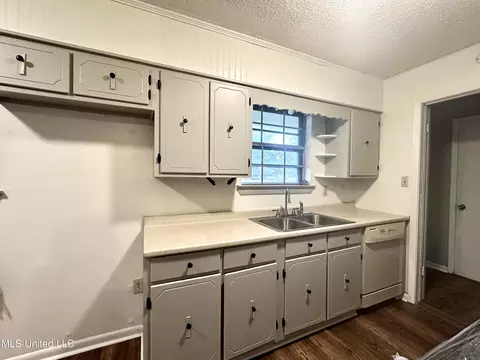 Kitchen - 109 11th St, Mccomb, MS 39648 photo 4 of 4