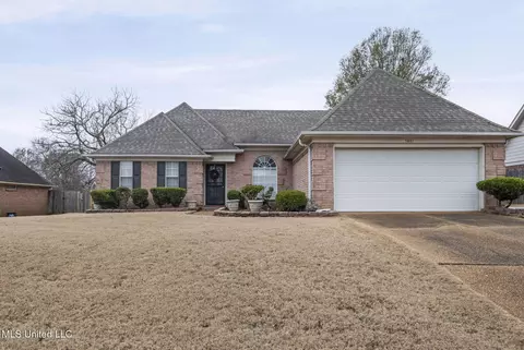 5841 Blocker St, Olive Branch, MS 38654