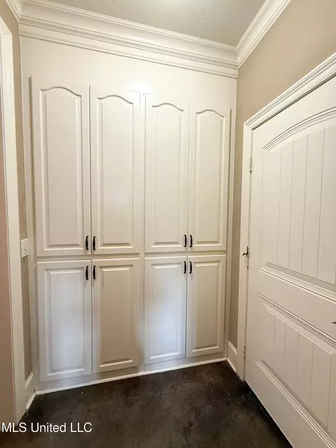 Other - 961 Willow Grande Cir, Brandon, MS 39047 photo 2 of 9