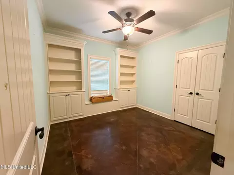 Bedroom - 961 Willow Grande Cir, Brandon, MS 39047 photo 2 of 3