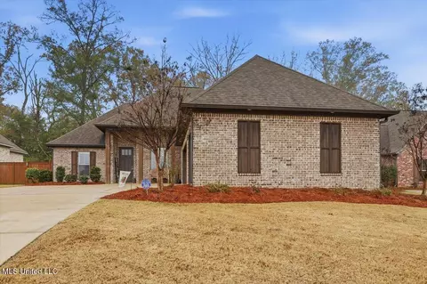 672 Conti Dr, Brandon, MS 39042