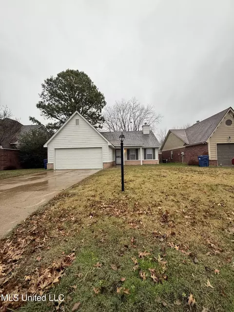 7016 Tudor Ln, Horn Lake, MS 38637