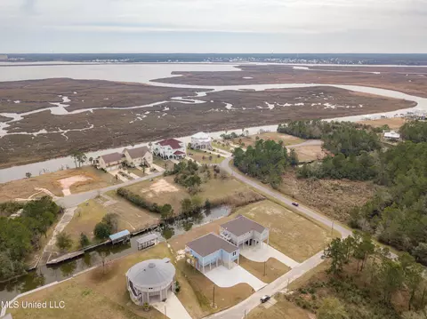View/Area - 1324 Enos St, Diamondhead, MS 39525 photo 11 of 17