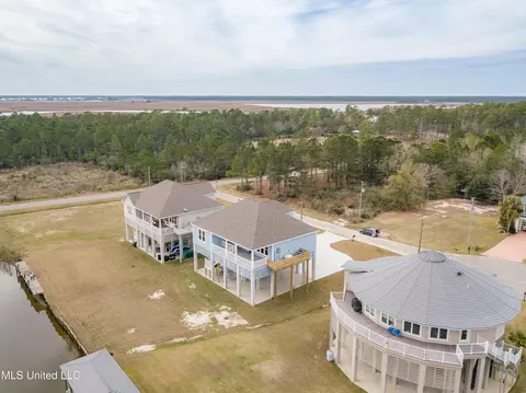 View/Area - 1324 Enos St, Diamondhead, MS 39525 photo 4 of 17