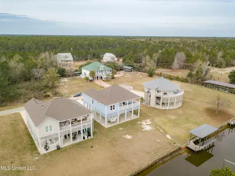 View/Area - 1324 Enos St, Diamondhead, MS 39525 photo 7 of 17