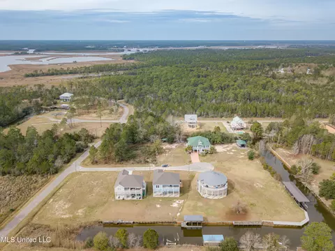 View/Area - 1324 Enos St, Diamondhead, MS 39525 photo 14 of 17
