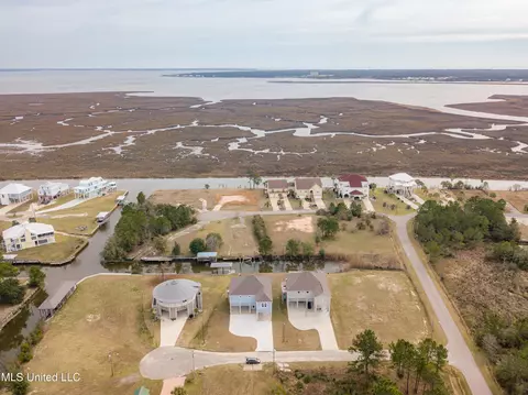 View/Area - 1324 Enos St, Diamondhead, MS 39525 photo 10 of 17