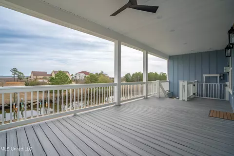 Exterior - 1324 Enos St, Diamondhead, MS 39525 photo 19 of 21