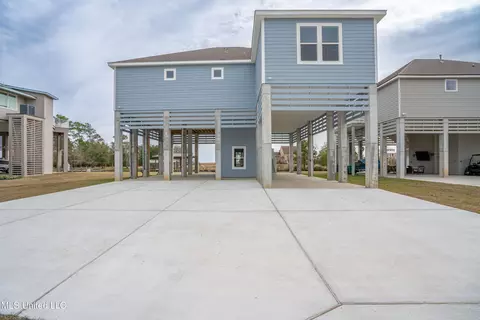Exterior - 1324 Enos St, Diamondhead, MS 39525 photo 5 of 21