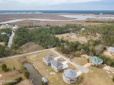 View/Area - 1324 Enos St, Diamondhead, MS 39525 photo 13 of 17