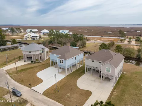 View/Area - 1324 Enos St, Diamondhead, MS 39525 photo 9 of 17