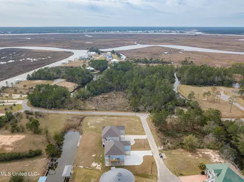 View/Area - 1324 Enos St, Diamondhead, MS 39525 photo 12 of 17