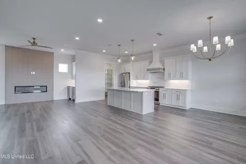 Living - 1324 Enos St, Diamondhead, MS 39525 photo 4 of 5