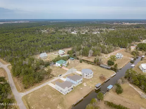 View/Area - 1324 Enos St, Diamondhead, MS 39525 photo 15 of 17