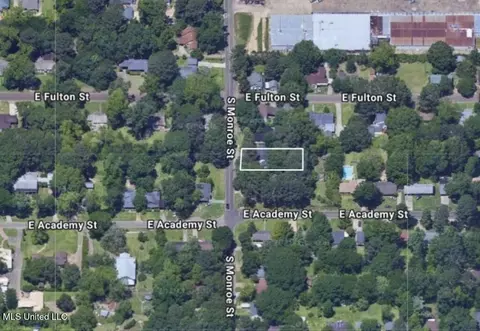 215 S Monroe St, Canton, MS 39046 photo 4