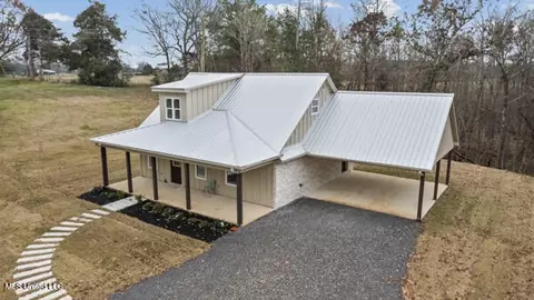 30104 E Mississippi 4, Senatobia, MS 38668