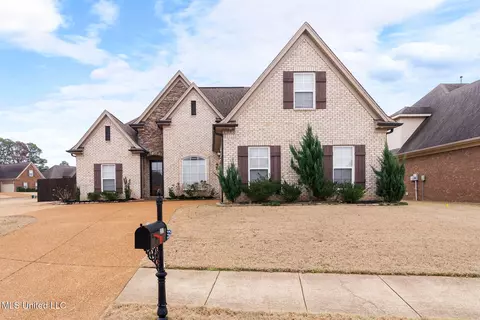 2931 Chattering Ln, Southaven, MS 38672