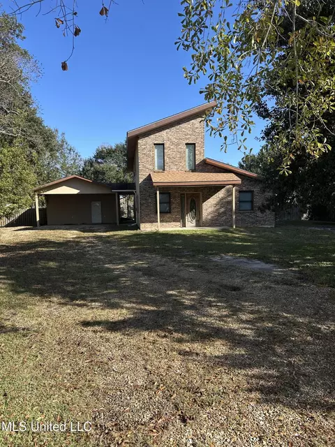 731 N Nicholson Ave, Long Beach, MS 39560
