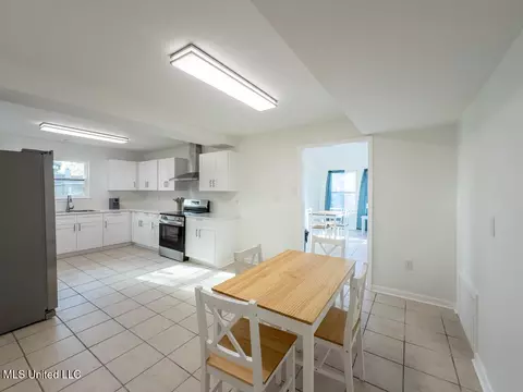Dining - 116 Mccaughan Ave, Long Beach, MS 39560 photo 1 of 1