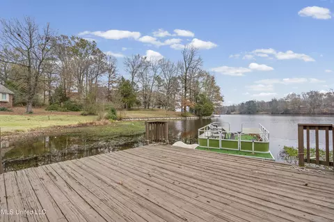 Exterior - 4441 Big Horn Dr, Nesbit, MS 38651 photo 8 of 9