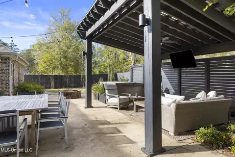 Exterior - 2342 Wild Valley Dr, Jackson, MS 39211 photo 6 of 6