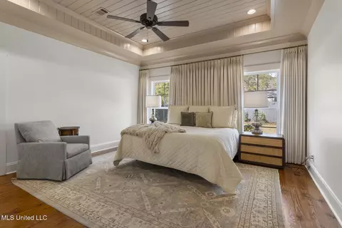 Bedroom - 2342 Wild Valley Dr, Jackson, MS 39211 photo 1 of 4