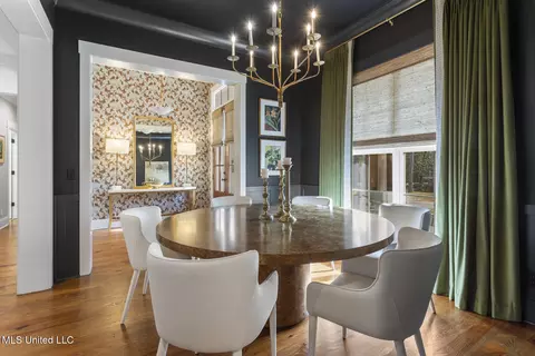 Dining - 2342 Wild Valley Dr, Jackson, MS 39211 photo 1 of 2