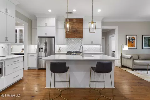 Kitchen - 2342 Wild Valley Dr, Jackson, MS 39211 photo 2 of 3