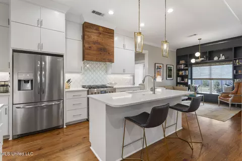 Kitchen - 2342 Wild Valley Dr, Jackson, MS 39211 photo 3 of 3
