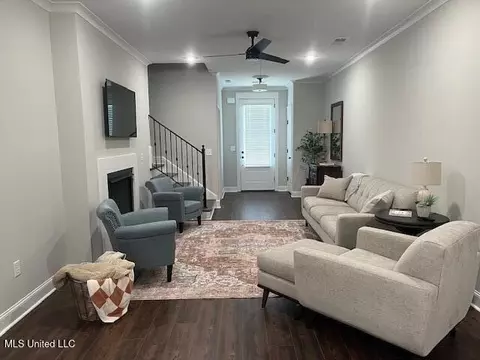 Other - 186 E South St, Hernando, MS 38632 photo 2 of 6