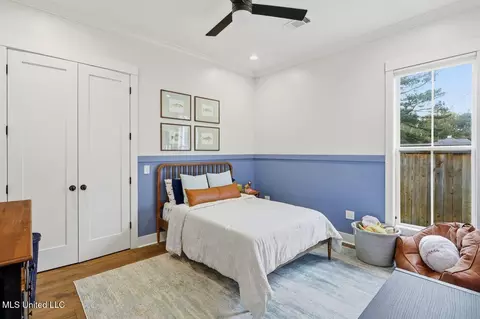 Bedroom - 246 Arbor Trl, Brandon, MS 39047 photo 3 of 5