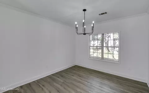 Dining - 1116 Ellington Ct, Brandon, MS 39042 photo 2 of 3