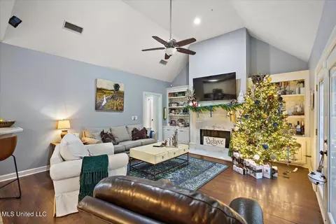 437 Old Town Cir, Brandon, MS 39042 photo 11