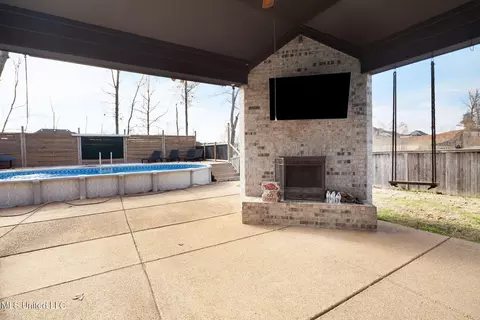 Exterior - 4809 Bakersfield Dr, Nesbit, MS 38651 photo 3 of 9