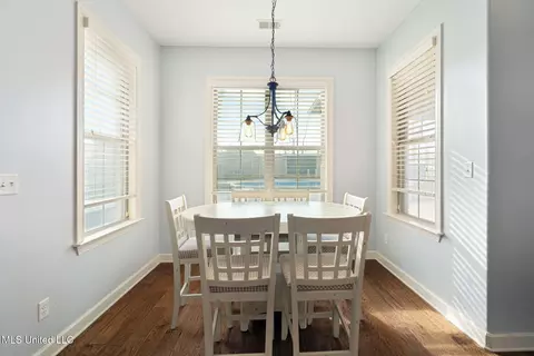 Dining - 4809 Bakersfield Dr, Nesbit, MS 38651 photo 1 of 1