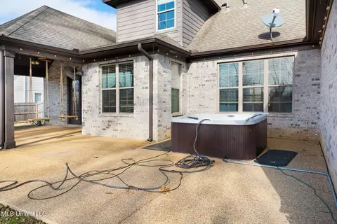 Exterior - 4809 Bakersfield Dr, Nesbit, MS 38651 photo 6 of 9
