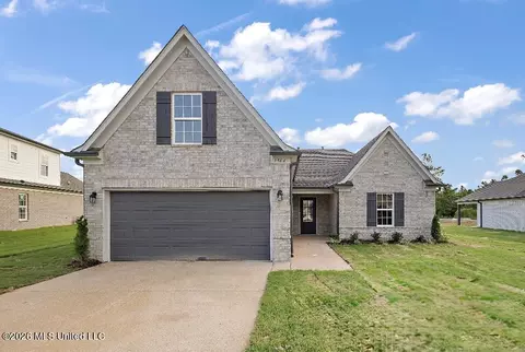 13829 Wesley Banks Blvd, Olive Branch, MS 38654