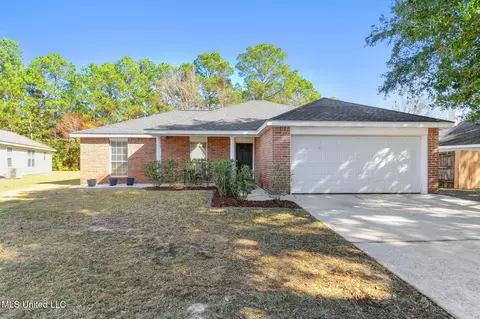 11716 Quail Creek Dr, Ocean Springs, MS 39564