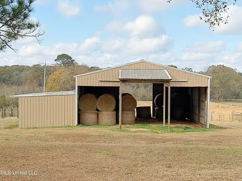 Other - 4011 Midway Rd, Carthage, MS 39051 photo 7 of 9