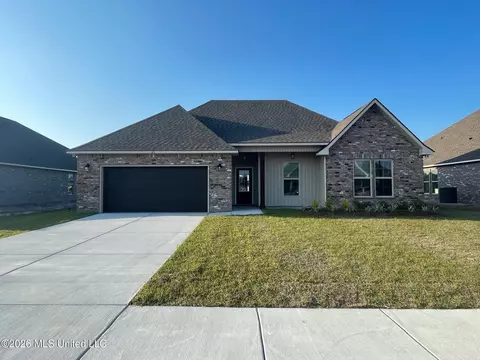 21 Eliza Ln, Long Beach, MS 39560