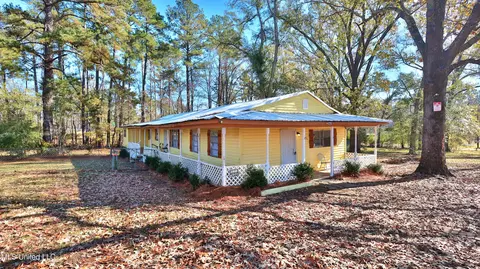 2425 Davis Rd, Terry, MS 39170 photo 3